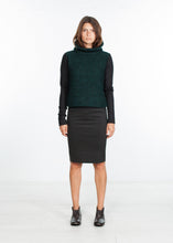 Boucle Turtle Neck in Green/Black -UEB