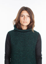 Boucle Turtle Neck in Green/Black -UEB