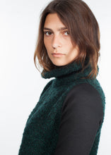 Boucle Turtle Neck in Green/Black -UEB
