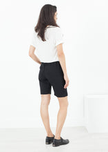 Nuit Shorts in Black -UEB
