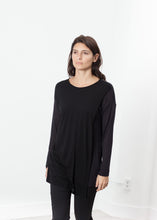 Laurier Tee in Black/Navy -UEB