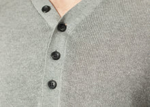 Garbo Henley in Grey -UEB