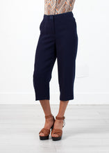 Giulias Pant -UEB