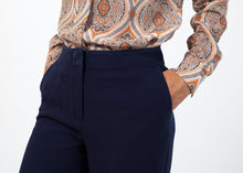 Giulias Pant -UEB
