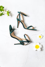 Women Grey & Blue Snake Print Sandals